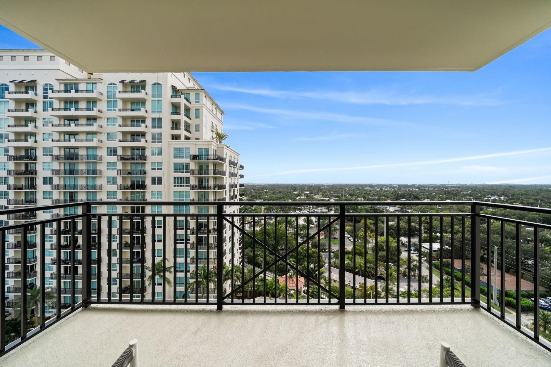 610 W Las Olas Boulevard, Unit 1621, Fort Lauderdale, FL 33312 Photo