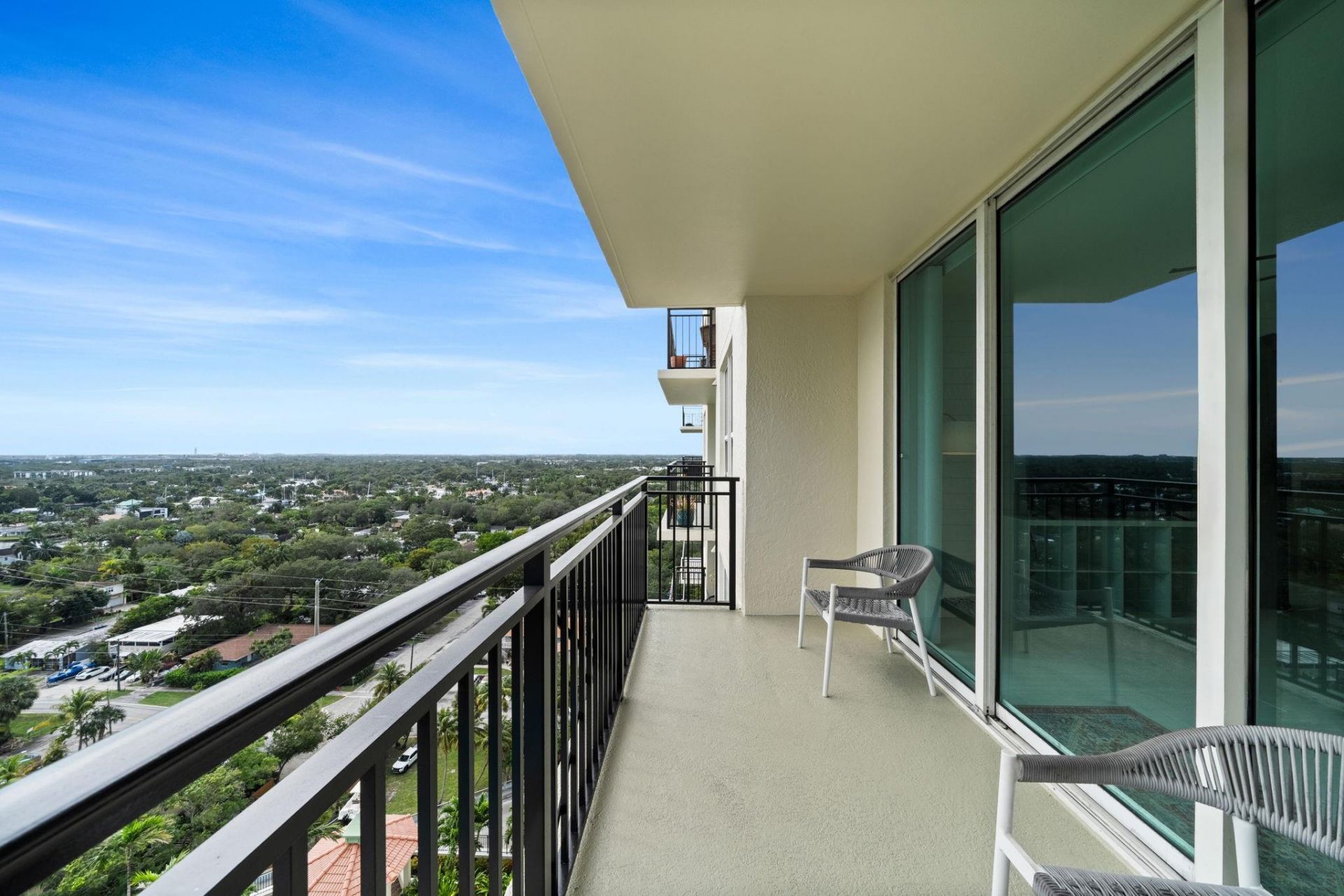 610 W Las Olas Boulevard, Unit 1621, Fort Lauderdale, FL 33312 Photo