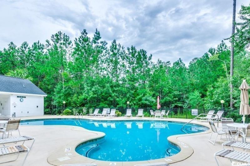 1198 Shire Way Photo 36