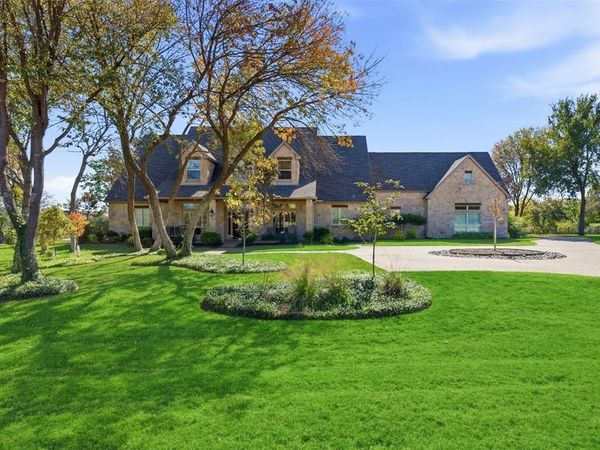 313 Silver Canyon Drive, Fort Worth, TX 76108