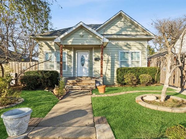 2903 MT VERNON Avenue, Fort Worth, TX 76103