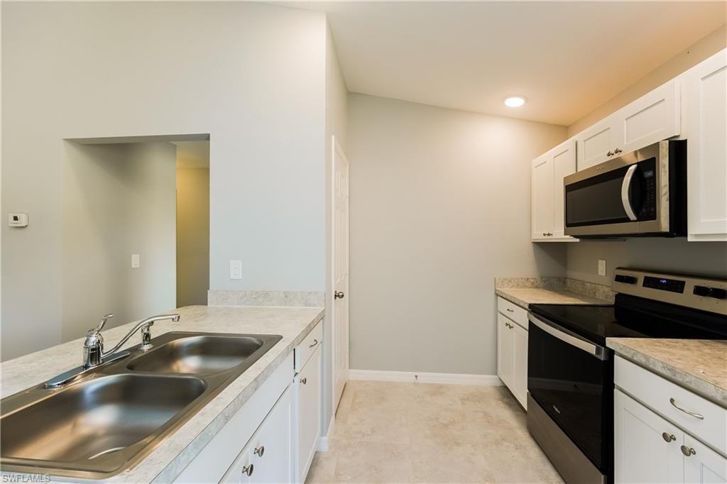 858 Carbon St E, Lehigh Acres, FL 33974 Photo