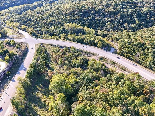 000 Shepherd Of The Hills Expressway , Branson, MO 65616