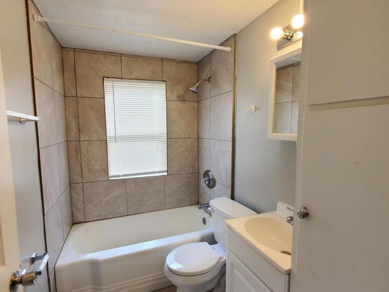 1047-1049 East 21st Avenue, Columbus, OH 43211 Photo 10