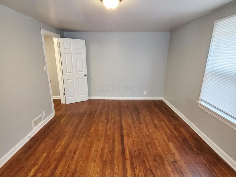 1047-1049 East 21st Avenue, Columbus, OH 43211 Photo 12