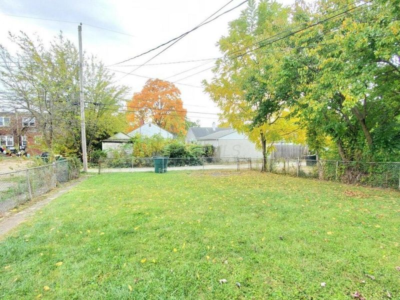 1047-1049 East 21st Avenue, Columbus, OH 43211 Photo 2