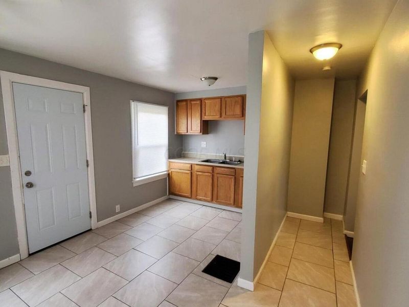 1047-1049 East 21st Avenue, Columbus, OH 43211 Photo 6