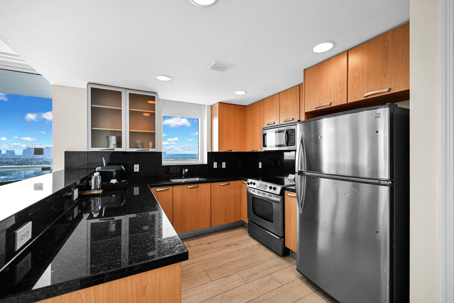 505 N Ft Lauderdale Bch Boulevard, Unit 2101, Fort Lauderdale, FL 33304 Photo