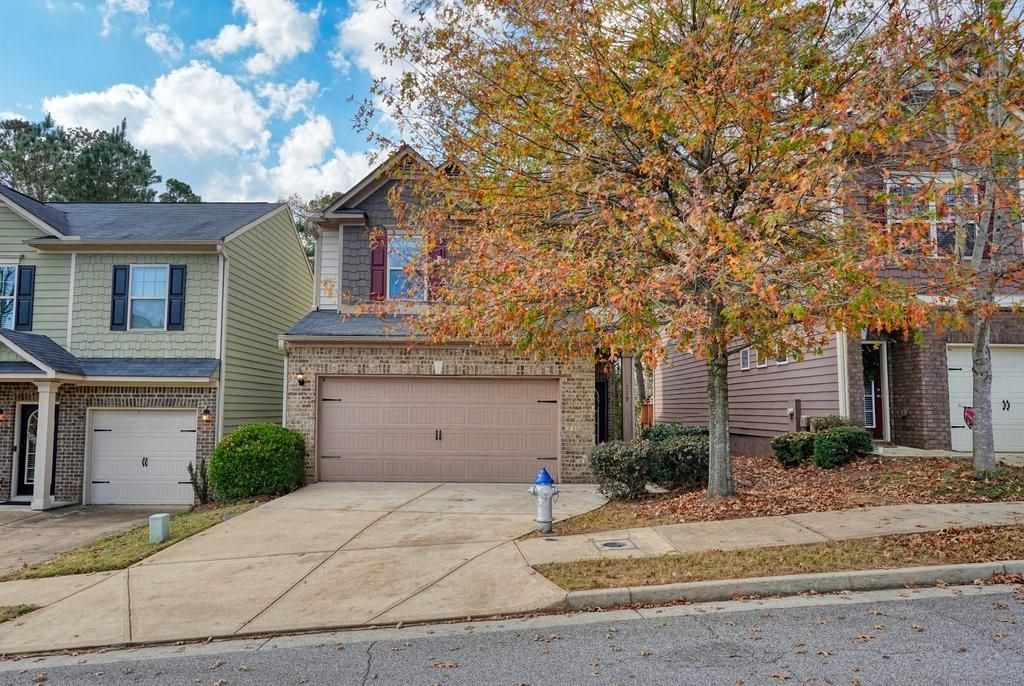 179 Village Trail, Woodstock, GA 30188 Main Photo