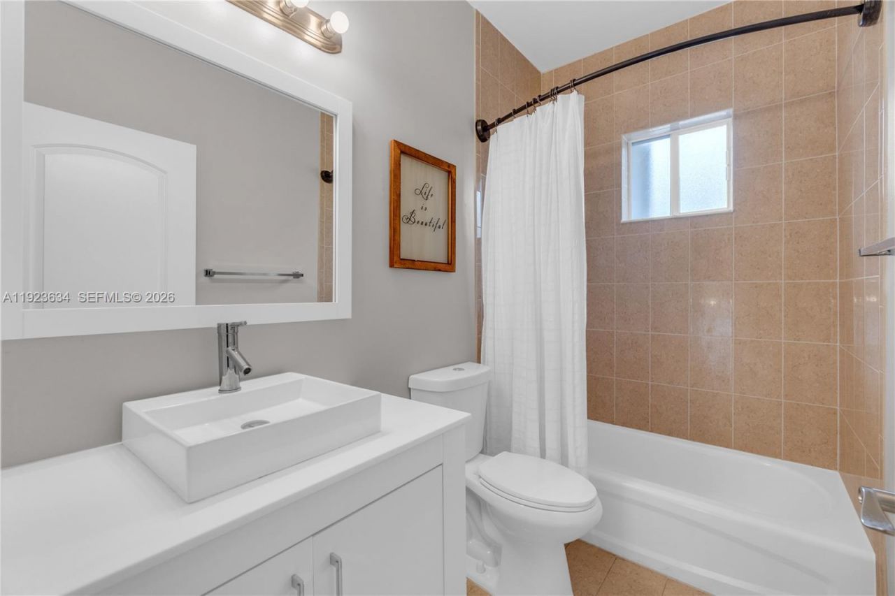 13940 SW 127th Ct, Miami, FL 33186 Photo