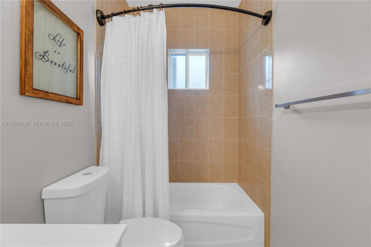 13940 SW 127th Ct, Miami, FL 33186 Photo