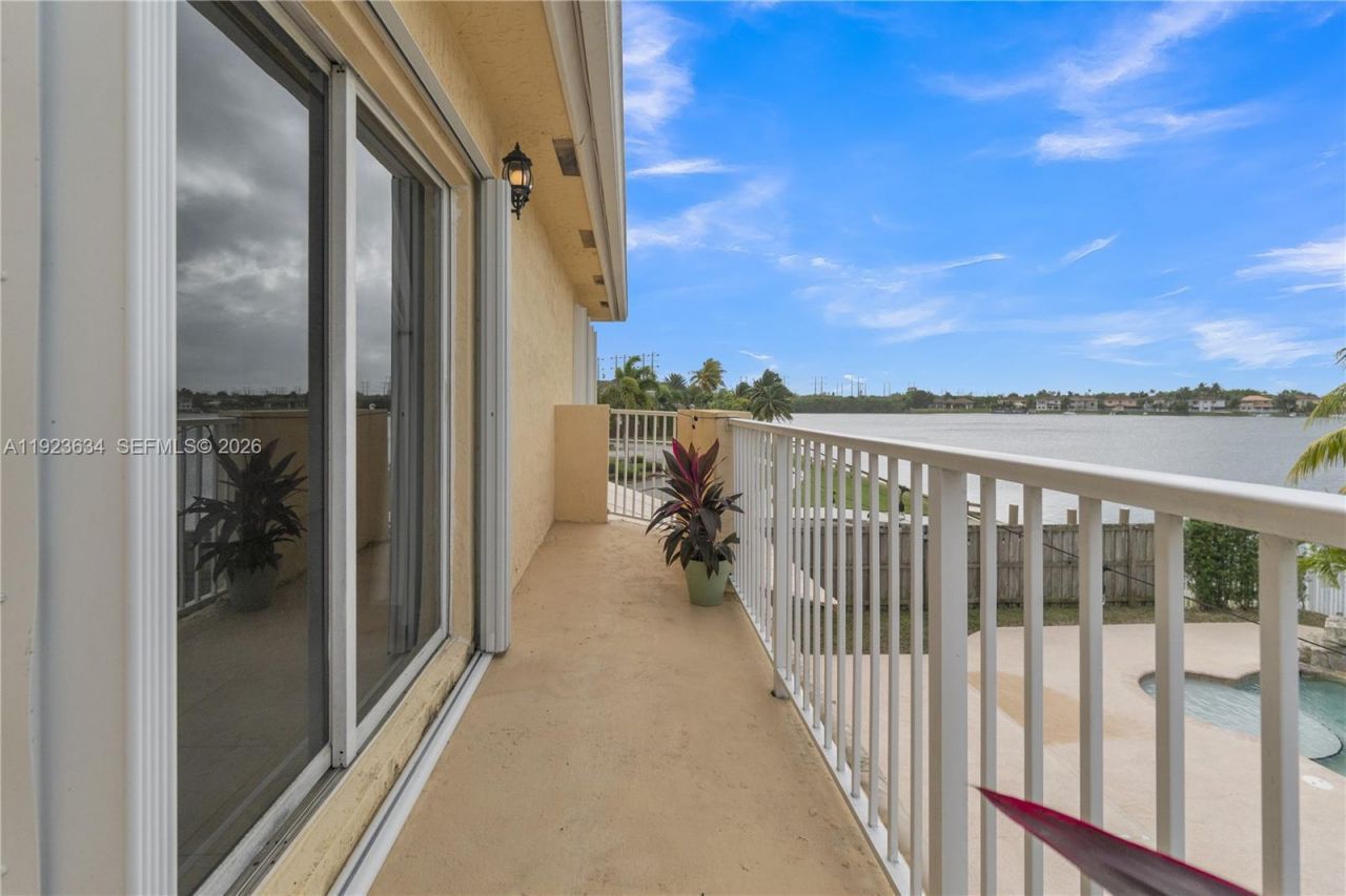 13940 SW 127th Ct, Miami, FL 33186 Photo