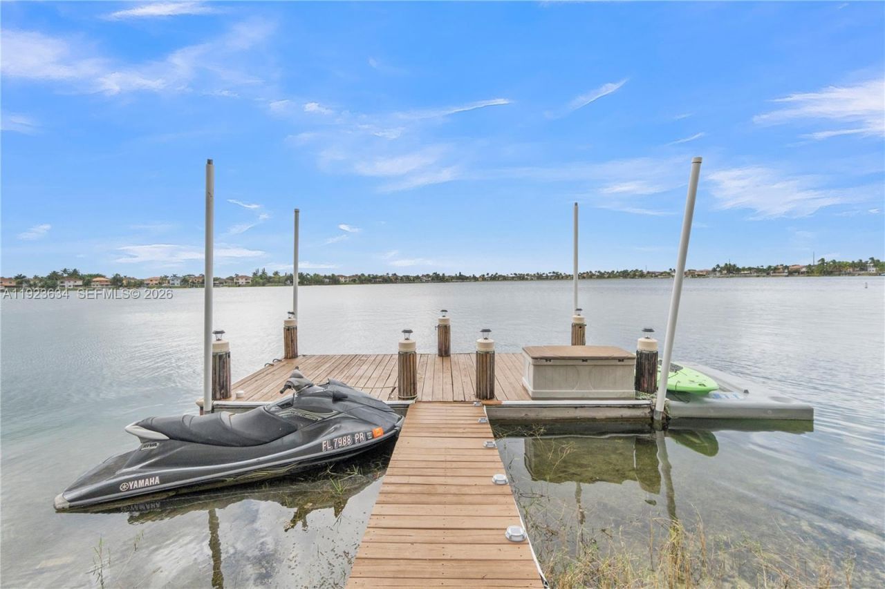 13940 SW 127th Ct, Miami, FL 33186 Photo