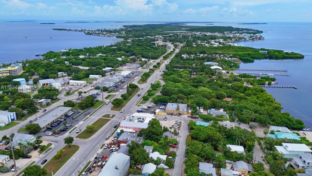 91865 Overseas Hwy, Tavernier, FL 33070 Photo