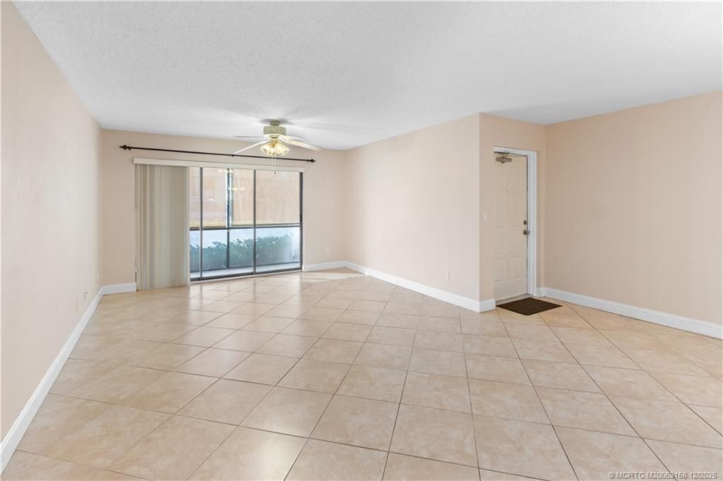 1935 SW Silver Pine Way Sw, Unit 117-D1, Palm City, FL 34990 Photo