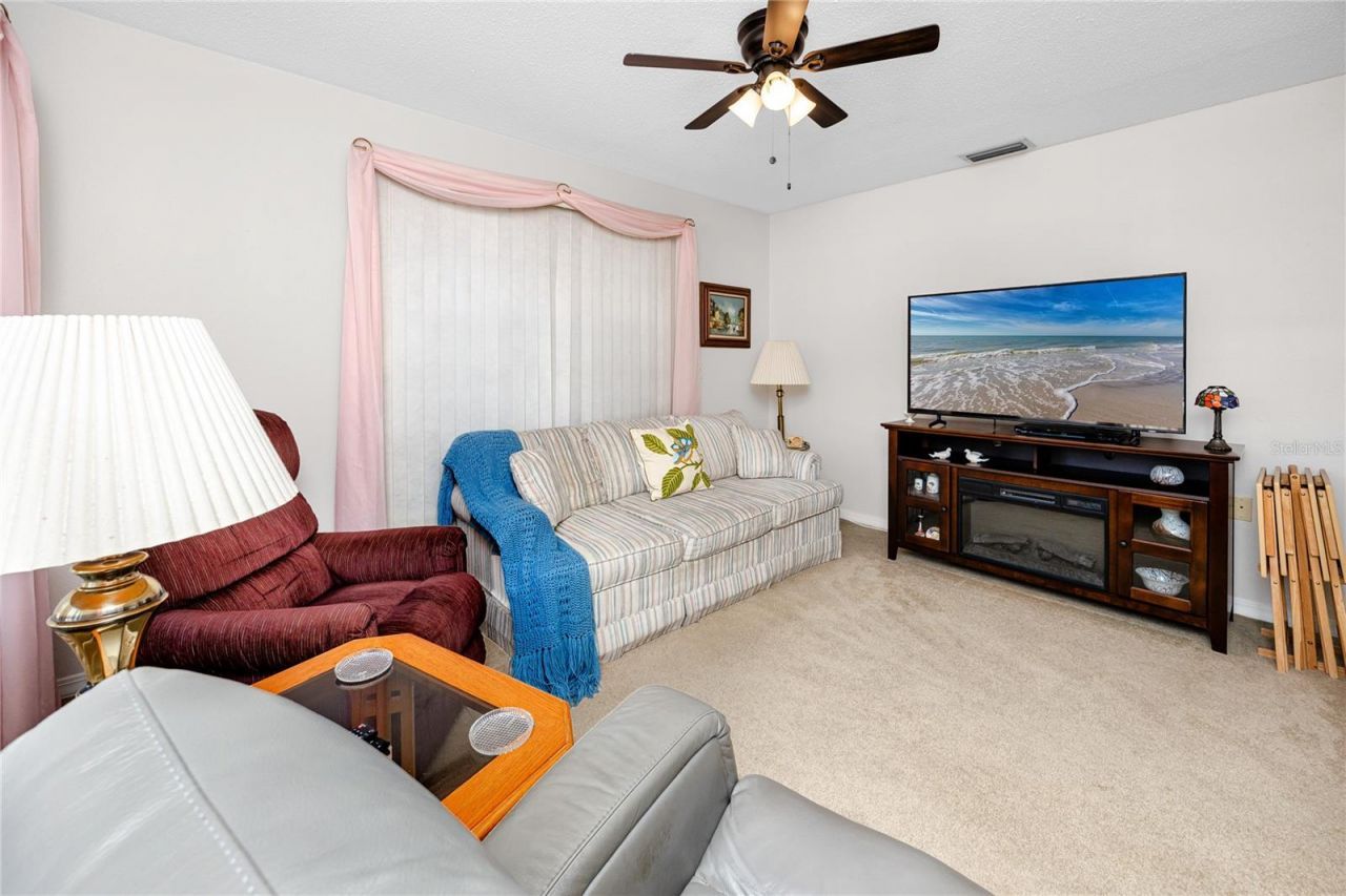 7830 39th Terrace N, Saint Petersburg, FL 33709 Photo