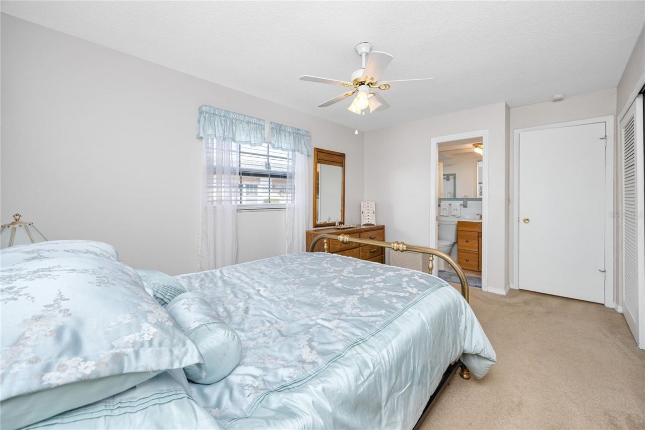 7830 39th Terrace N, Saint Petersburg, FL 33709 Photo