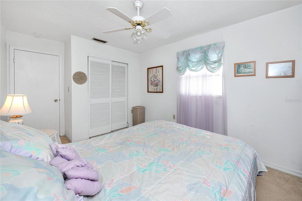 7830 39th Terrace N, Saint Petersburg, FL 33709 Photo