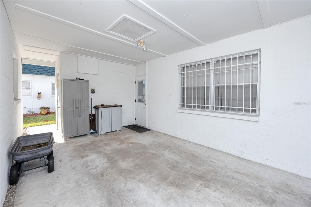 7830 39th Terrace N, Saint Petersburg, FL 33709 Photo