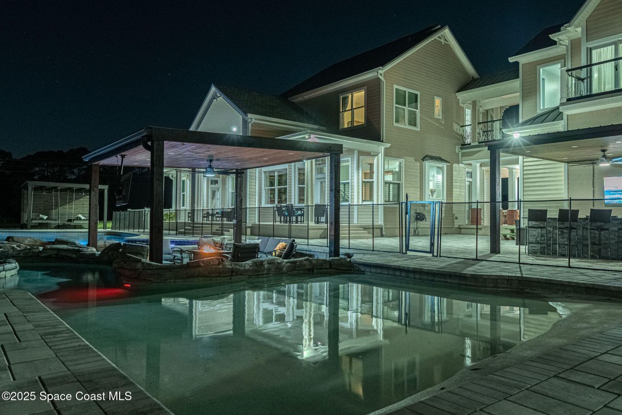 4236 Hield Road Nw, Palm Bay, FL 32907 Photo