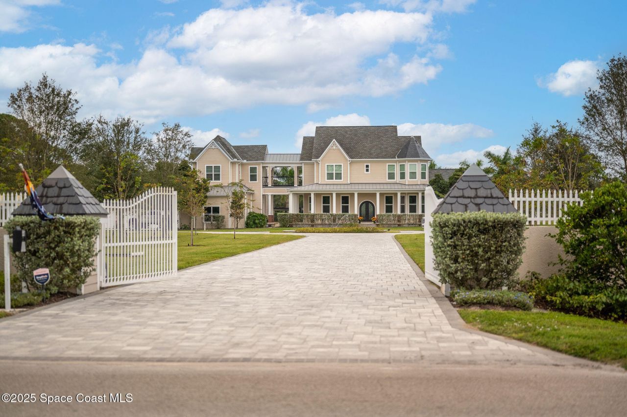 4236 Hield Road Nw, Palm Bay, FL 32907 Photo