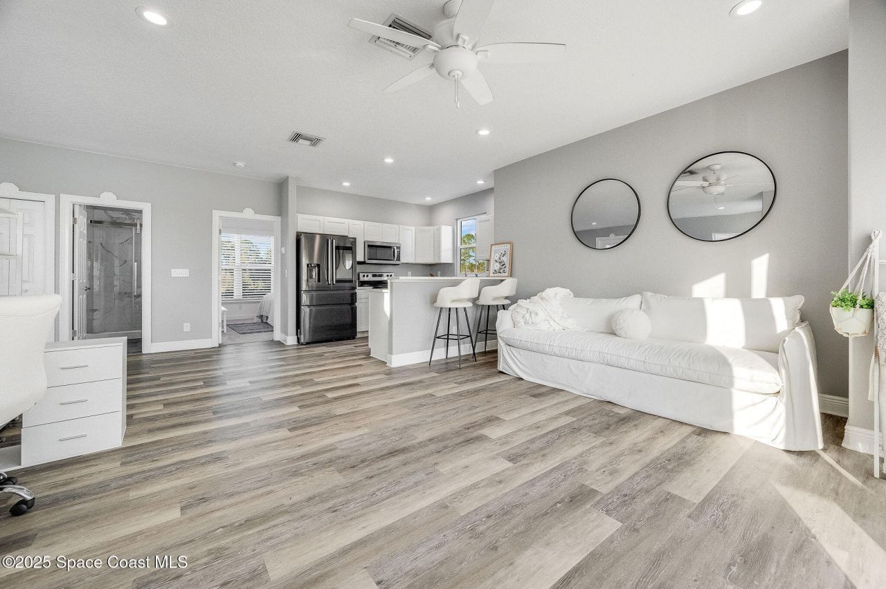 4236 Hield Road Nw, Palm Bay, FL 32907 Photo