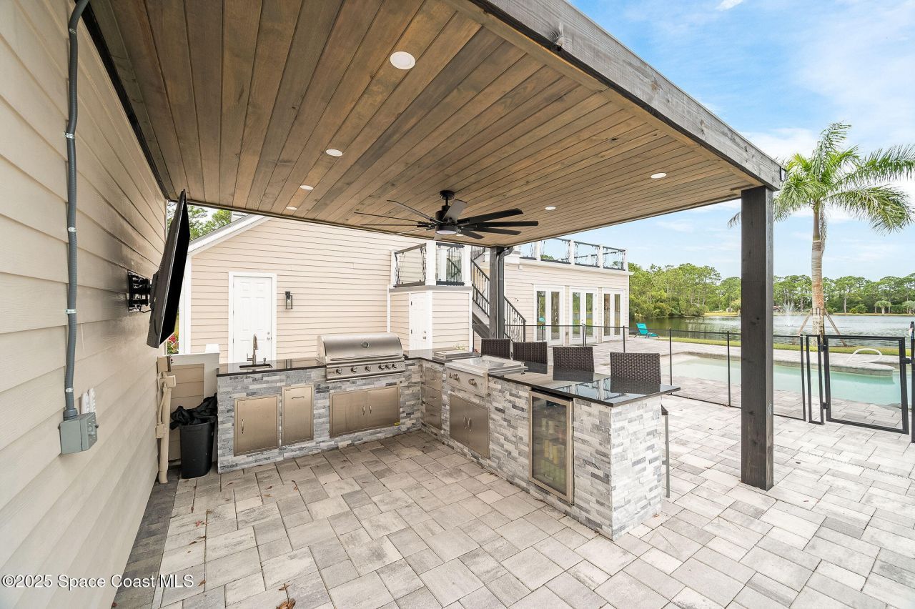 4236 Hield Road Nw, Palm Bay, FL 32907 Photo