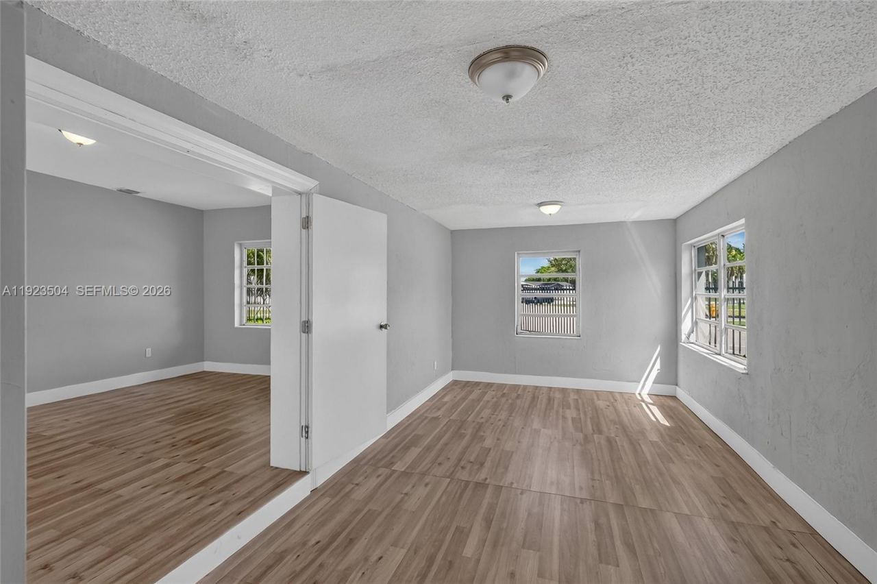 14801 Lincoln Blvd, Miami, FL 33176 Photo