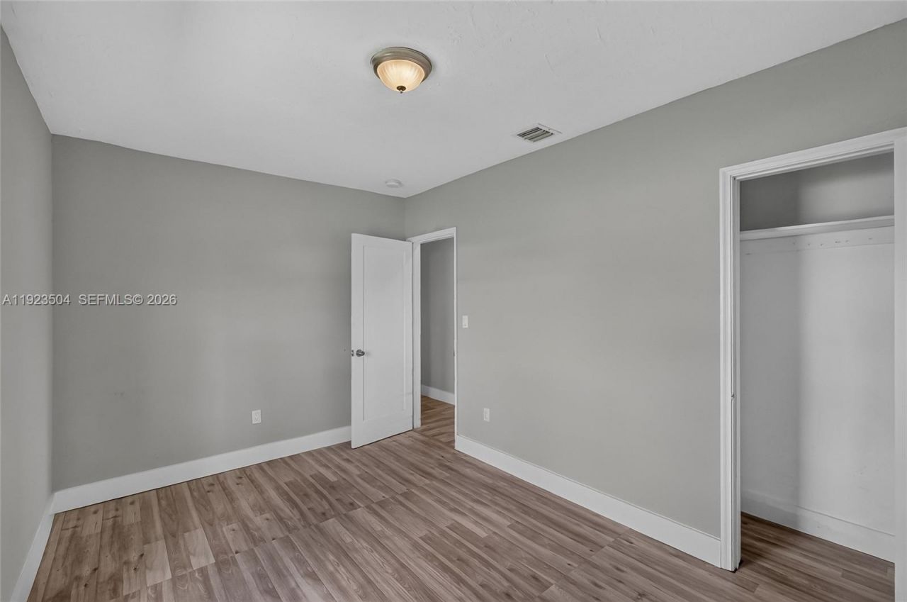 14801 Lincoln Blvd, Miami, FL 33176 Photo