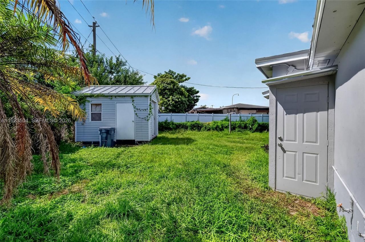14801 Lincoln Blvd, Miami, FL 33176 Photo