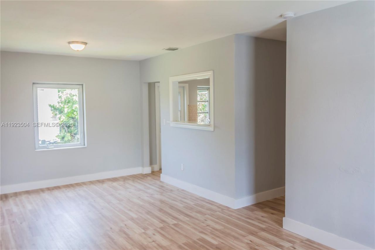 14801 Lincoln Blvd, Miami, FL 33176 Photo