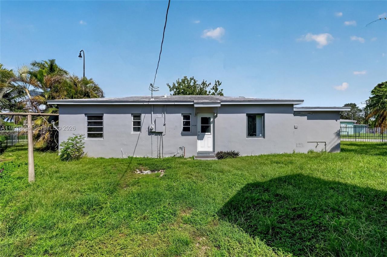 14801 Lincoln Blvd, Miami, FL 33176 Photo