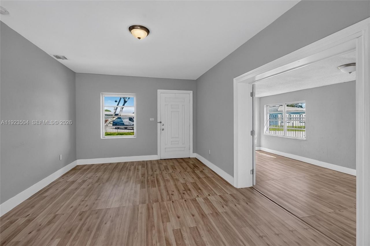 14801 Lincoln Blvd, Miami, FL 33176 Photo
