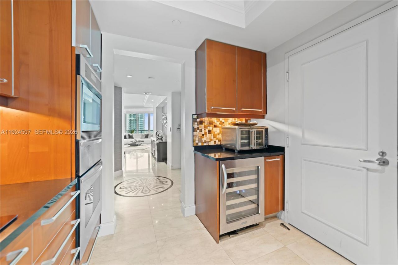 3101 S Ocean Dr, Unit 2907, Hollywood, FL 33019 Photo