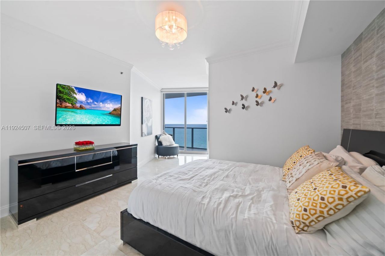 3101 S Ocean Dr, Unit 2907, Hollywood, FL 33019 Photo