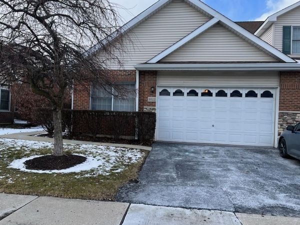 11022 Deblin Lane, Oak Lawn, IL 60453