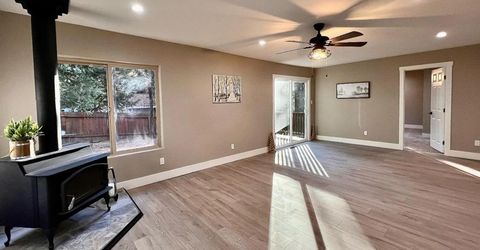 8682 Dolly Varden Avenue, Kings Beach, CA 96143 Photo