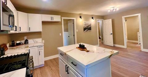 8682 Dolly Varden Avenue, Kings Beach, CA 96143 Photo