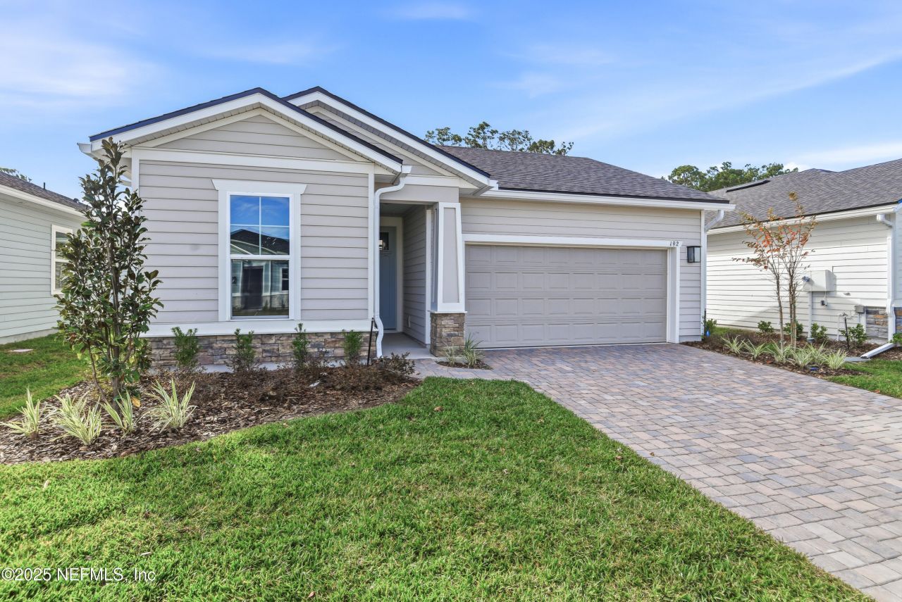 192 Enclave Avenue, Palm Coast, FL 32164 Main Photo