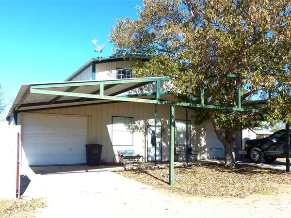 101 S Loop, Brady, TX 76825