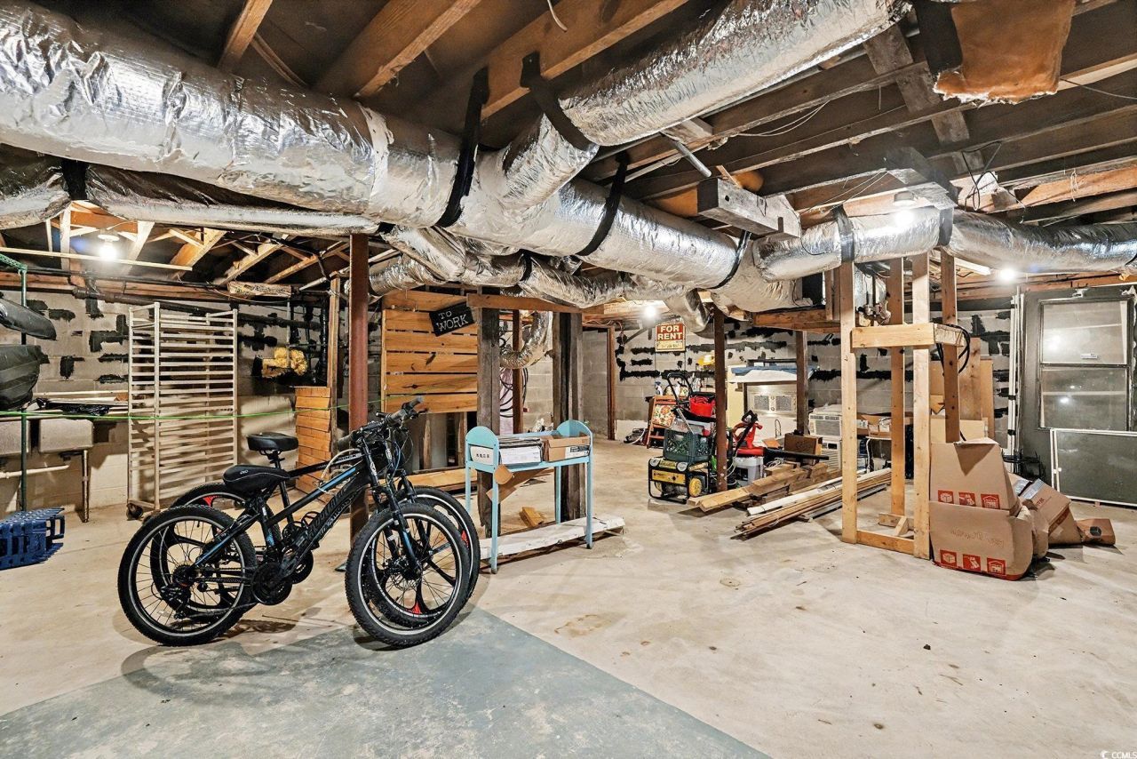 603 Maple St. Photo 34