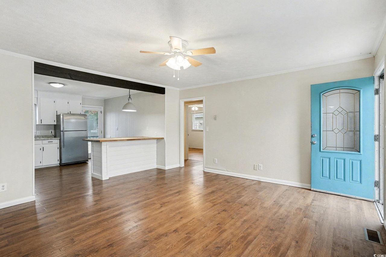 603 Maple St. Photo 6