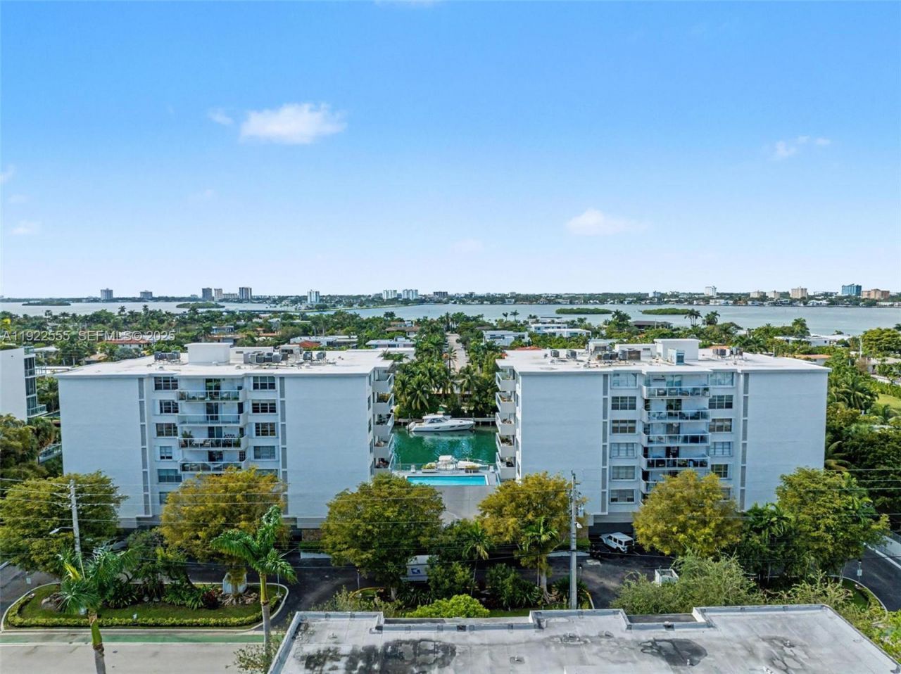 10000 W Bay Harbor Dr, Unit 303, Bay Harbor Islands, FL 33154 Photo