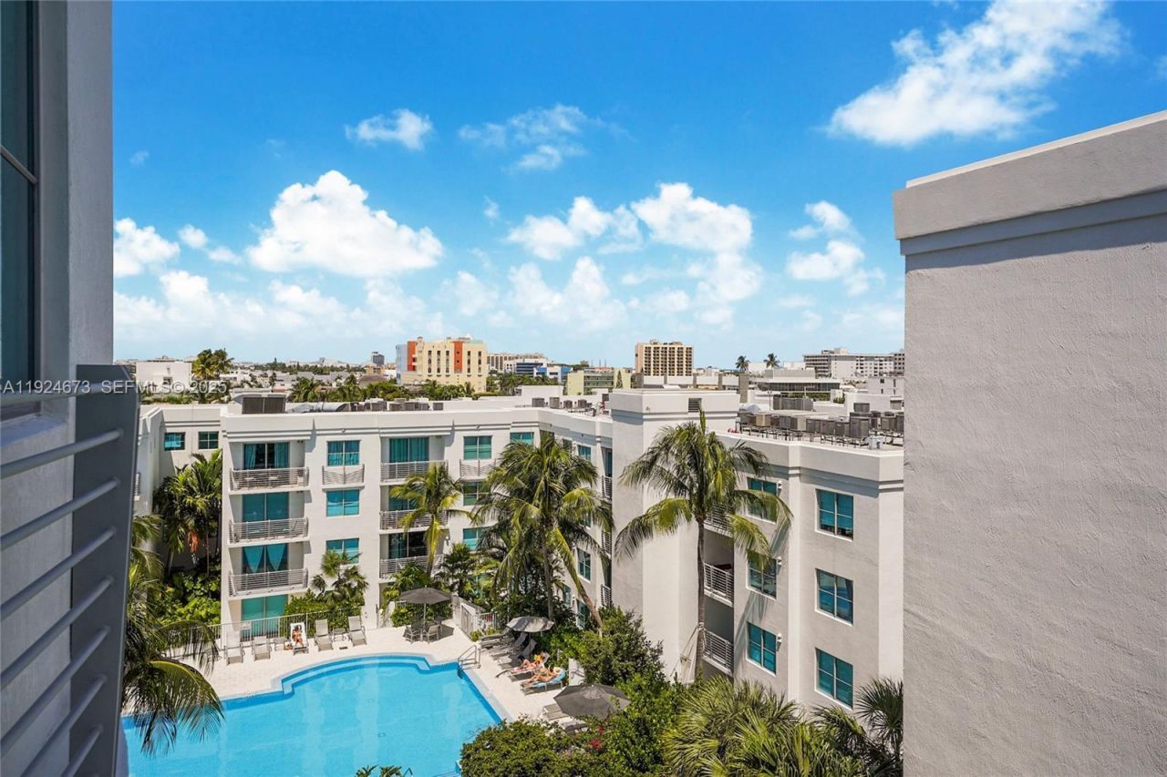 110 Washington Ave, Unit 1822, Miami Beach, FL 33139 Photo