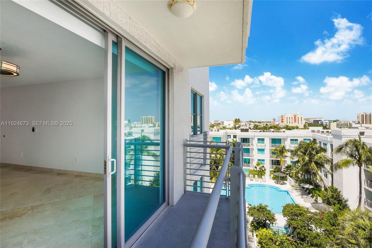 110 Washington Ave, Unit 1822, Miami Beach, FL 33139 Photo