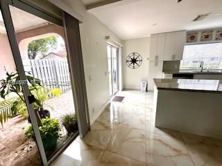 1542 Springside Dr, Unit 1542, Weston, FL 33326 Photo