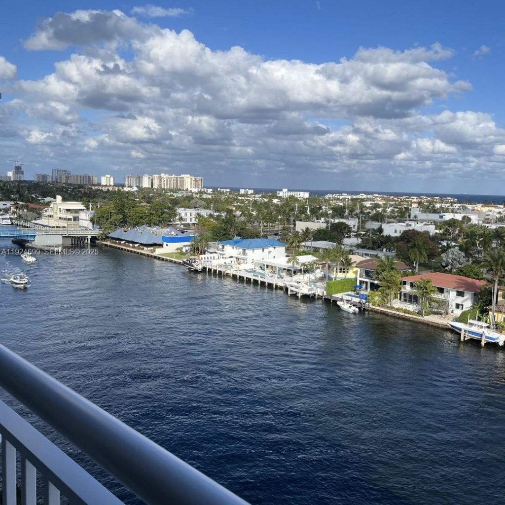 3100 NE 48th St, Unit 914, Fort Lauderdale, FL 33308 Photo