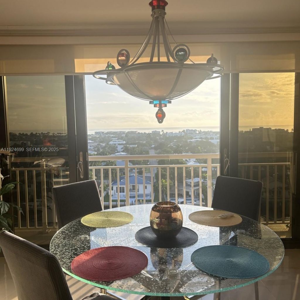 3100 NE 48th St, Unit 914, Fort Lauderdale, FL 33308 Photo