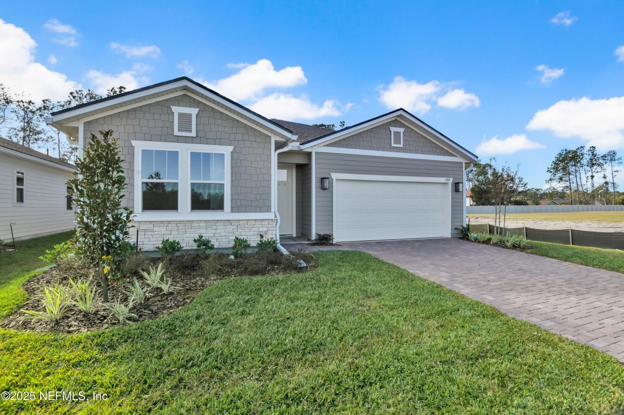 188 Enclave Avenue, Palm Coast, FL 32164 Main Photo