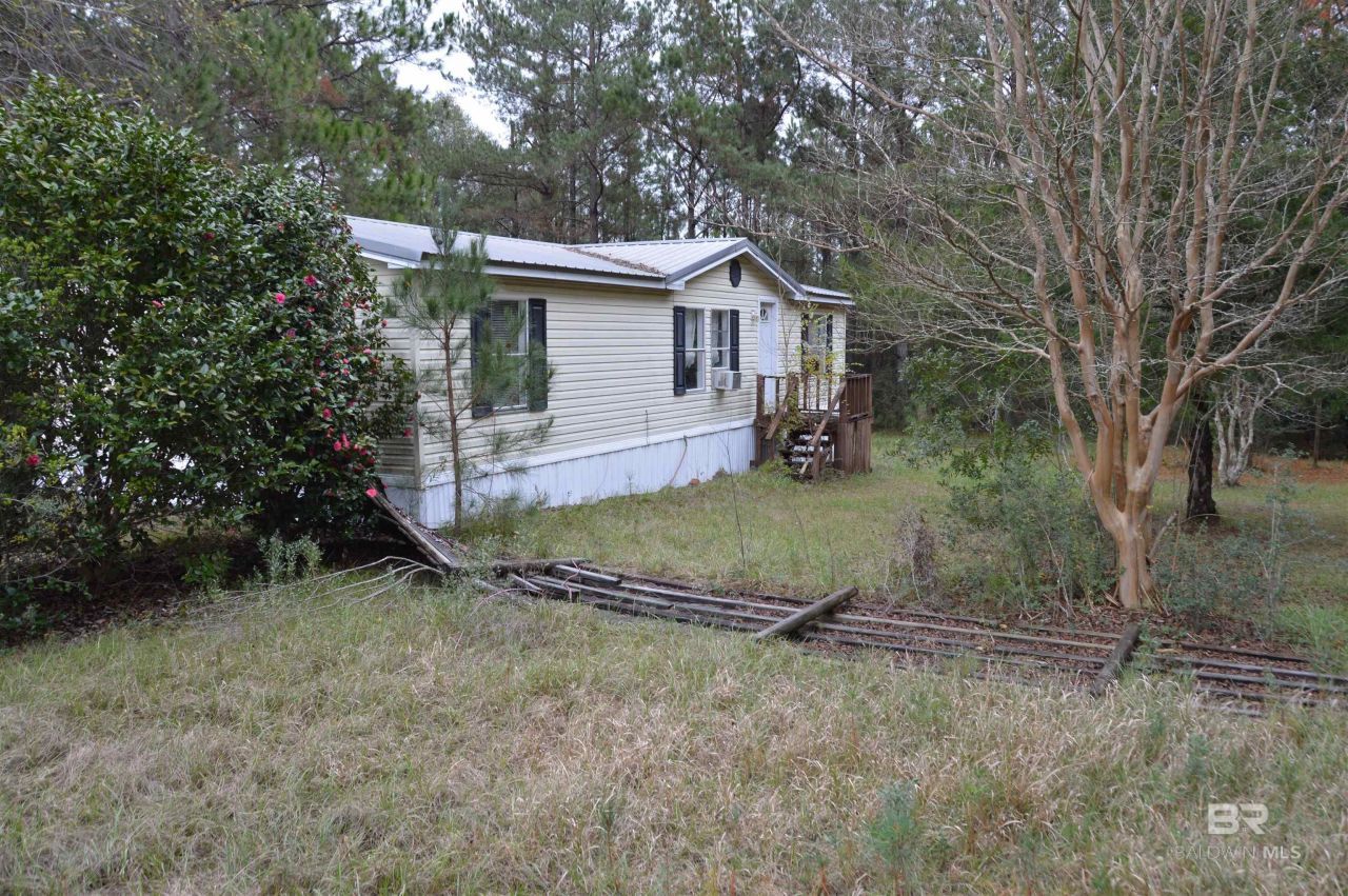23501 Oasis Boulevard, Robertsdale, AL 36567 Main Photo